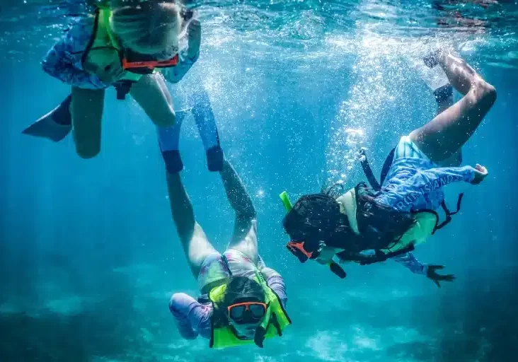 Snorkelers Underwater 1920